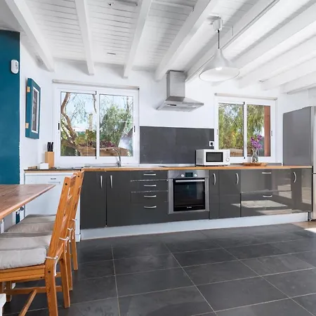 Home2book Ocean Surf House Fuerteventura *